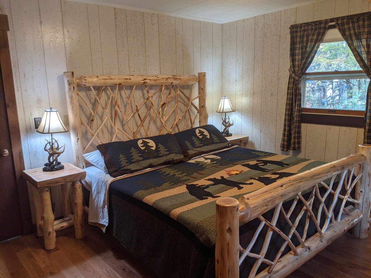 Lakefront Chalet on Brant Lake – Adirondack Cabin