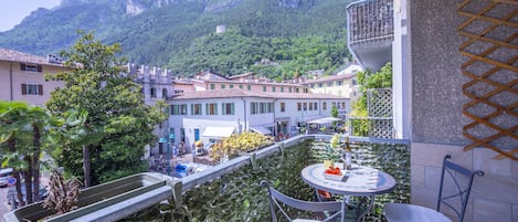 The terrace of the house with a mountain view