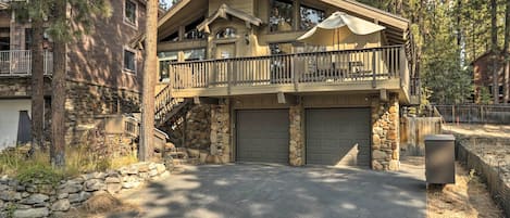 Zephyr Cove Vacation Rental | 3BR | 3BA | 2,292 Sq Ft | 1 Flight of Stairs