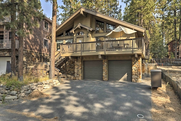 Zephyr Cove Vacation Rental | 3BR | 3BA | 2,292 Sq Ft | 1 Flight of Stairs