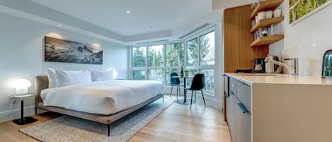 Bedroom 1: King + Kitchenette