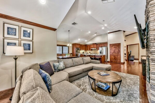 Kick back and relax on this sectional for 6.