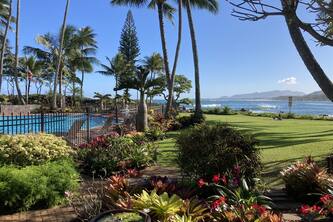 Lae Nani 114 Beautiful Ground Floor Beachfront Condo in Kapa'a!