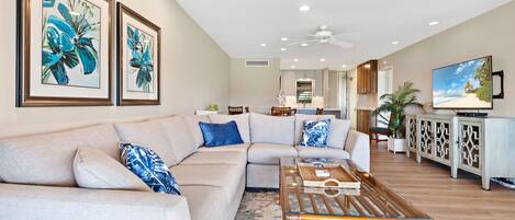 Fully remodeled and Hawaiian inspired condo!