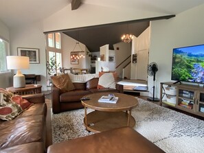 Living Room looking into dining area