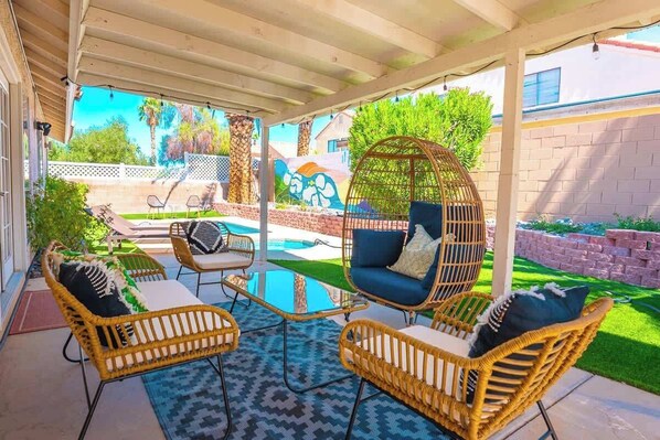 Peaceful and serene, enjoy a cup of coffee outside in the morning!
