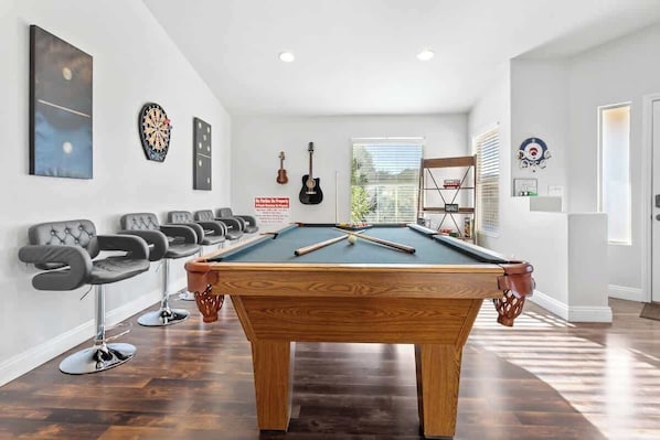 Spielezimmer