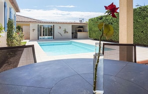 pool
