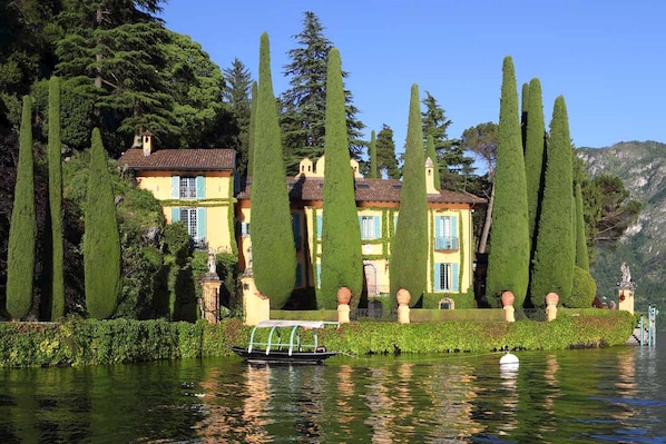 Villa La Cassinella - Lenno, Lake Como - NORTHITALY VILLAS vacation rentals