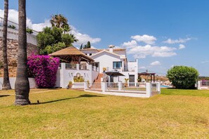 gardens and villa