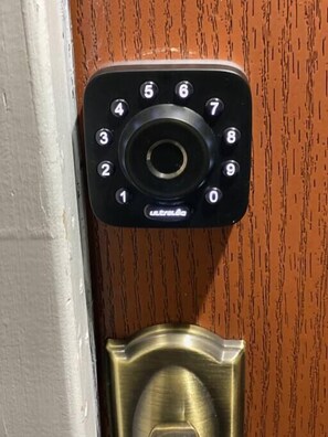 Keyless entry 