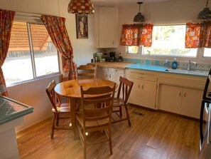 Kitchen Dining Area