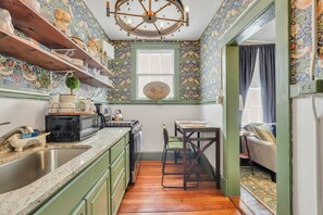 Completely updated kitchen!