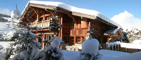 Chalet Les Oursons sous la neige