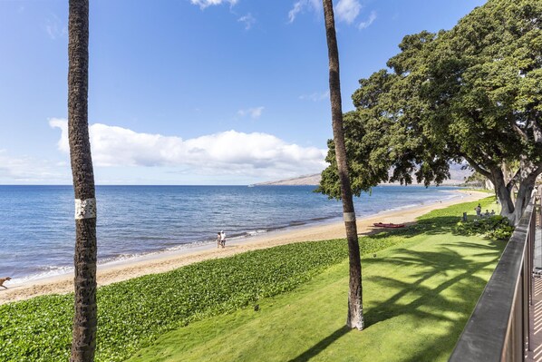 View from the condo lanai, looking west on Sugar Beach