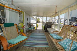 The front porch has plenty of seating - but keep scrolling, it gets better!!