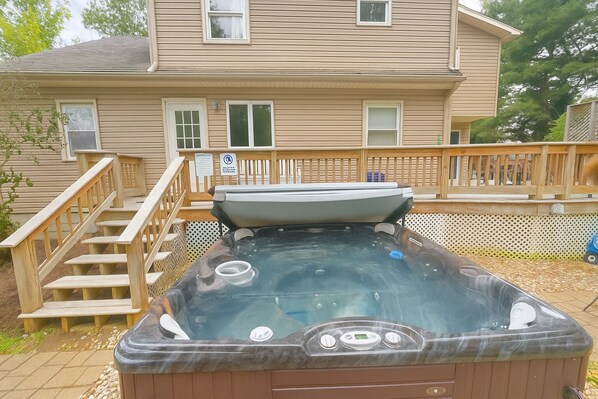 Hot tub and back deck