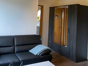 Appartement am Campingplatz Wahlhausen, 25qm, 1 Wohn-/Schlafzimmer, max. 2 Personen-Camping Oase Wahlhausen