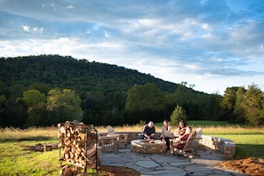 Massive fire-pit with incredible views!