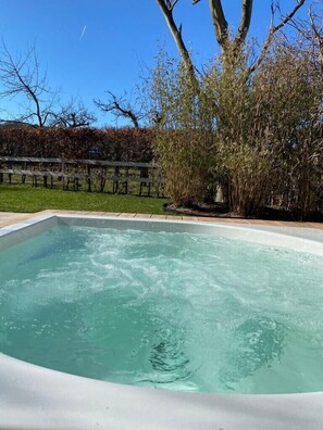Bubbelpool utomhus