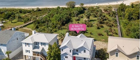 A Salty Senorita - Beachfront on North End of Tybee