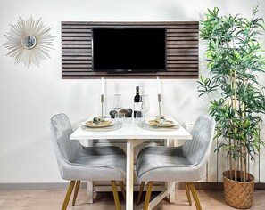 Dining table for romantic dinners