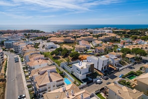 Villa Eve image
