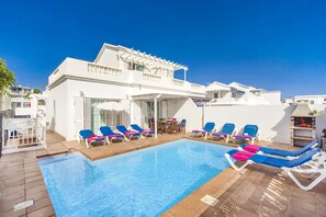 Villa Calma image