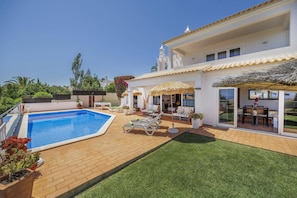 Villa Junico image