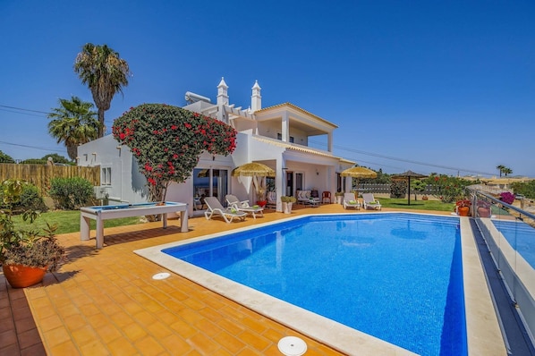 Villa Junico image