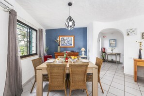 Villa Lilly image