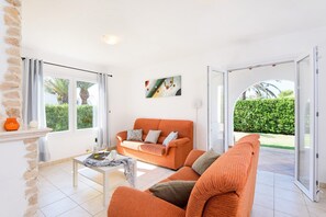 Villa Carianne image
