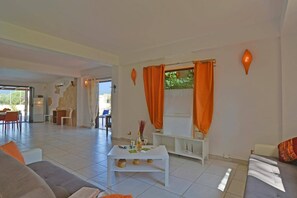 Villa Garofani image