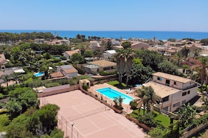 Villa Garofani image