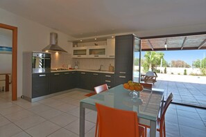 Villa Garofani image