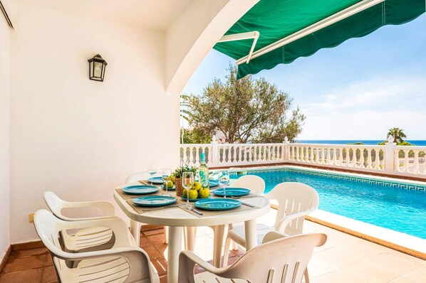 Villa Laurel image