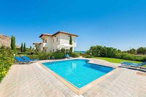 Villa Matina image