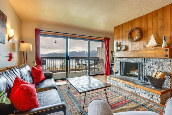 Dillon Vacation Rental | 1BR | 1BA | 700 Sq Ft | Stairs Required