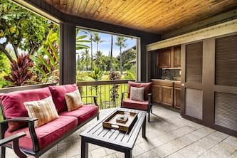 Discount Rates thru June 30th! Ocean Front Gated Community. 801 Kanaloa