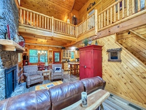Main Living room of the cabin from the front door!