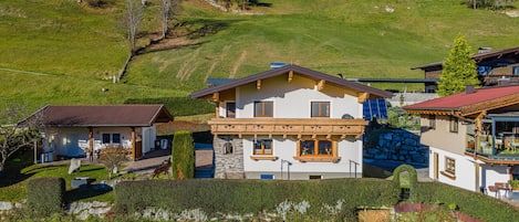 Extérieur maison de vacances [été]