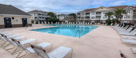 communal pool - pool for the community