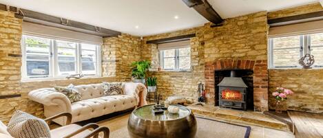 Shaven Cottage Lounge - StayCotswold