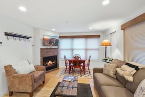 Small dining area next to south facing windows