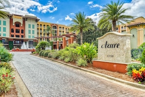 Azure Luxury Beach Resort, Okaloosa Island