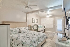 Master Bedroom downstairs offers a king bed.
No longer offers twin/ trundle bed!