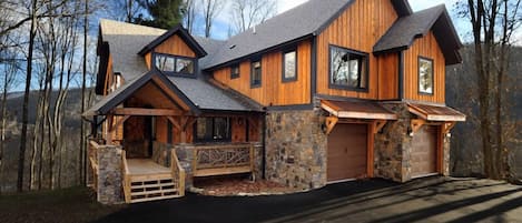 The Cedar Rock Townhomes are one large home split down the middle into two mirror image townhomes with no adjoining doors or porches.