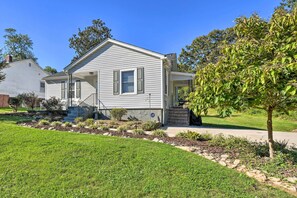 Property Exterior | Single-Story Home