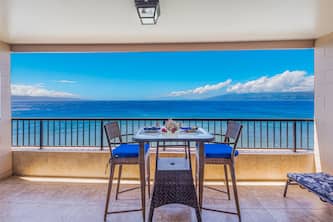 OCEANFRONT Condo with Incredible Views - Maui Kai 805