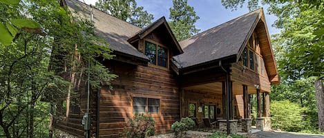 Giant Private Five Bedroom Cabin Rental in Gatlinburg